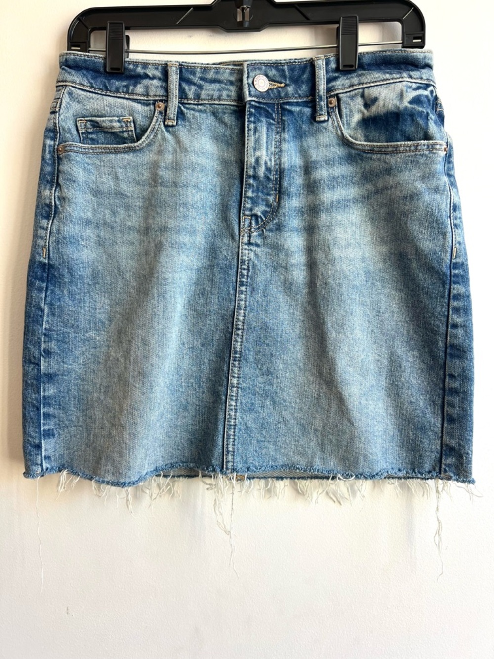 Old Navy Light Blue Denim Mini Skirt with Frayed Hem
